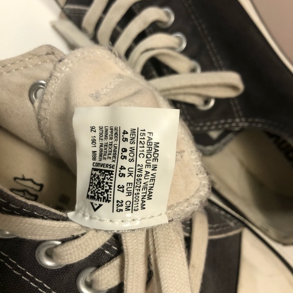 Converse Unisex Shoes - Picture 6 of 6